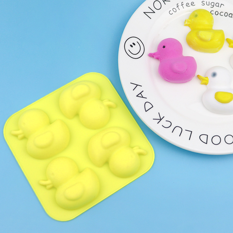 Baby Food Yellow - 卸売 4 偶数リトルイエローアヒル、シリコンケーキ型 DIY 離乳食サプリメントツール、手作りプリンゼリー型 1142